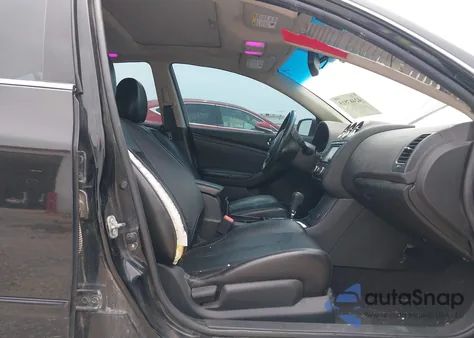 2011 Nissan Altima 2.5 S z USA, uszkodzony, nr VIN 1N4AL2AP8BC135799